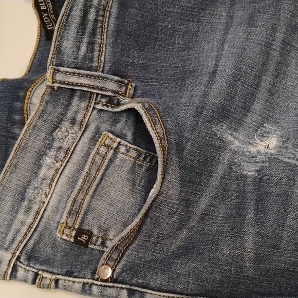 Judy Blue Distressed Jeans - Picture 10 of 10